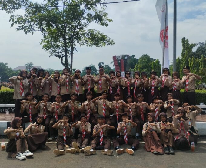SMP PGRI Cikupa Ikut Sukseskan Upacara Hari Pramuka ke-64 Tingkat Kwartir Cabang Kabupaten Bogor