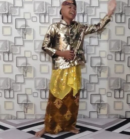 Dukung Raden Bogor Panca Bakti di Lomba Dongeng B2SA SD! Dukung Raden Bogor Panca Bakti di Lomba Dongeng B2SA SD!